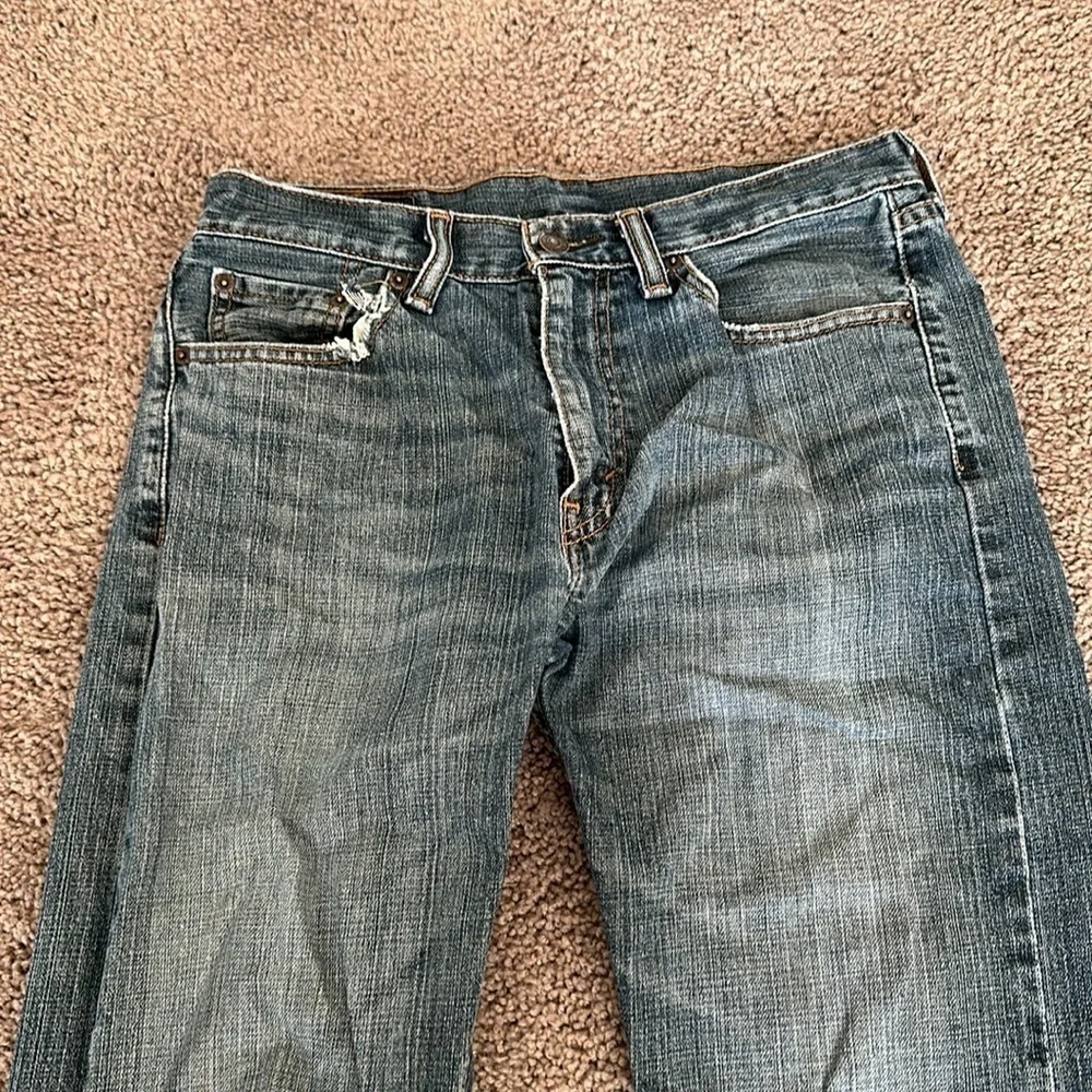 Levi’s Men’s 505 Medium Wash Jeans Waist 30